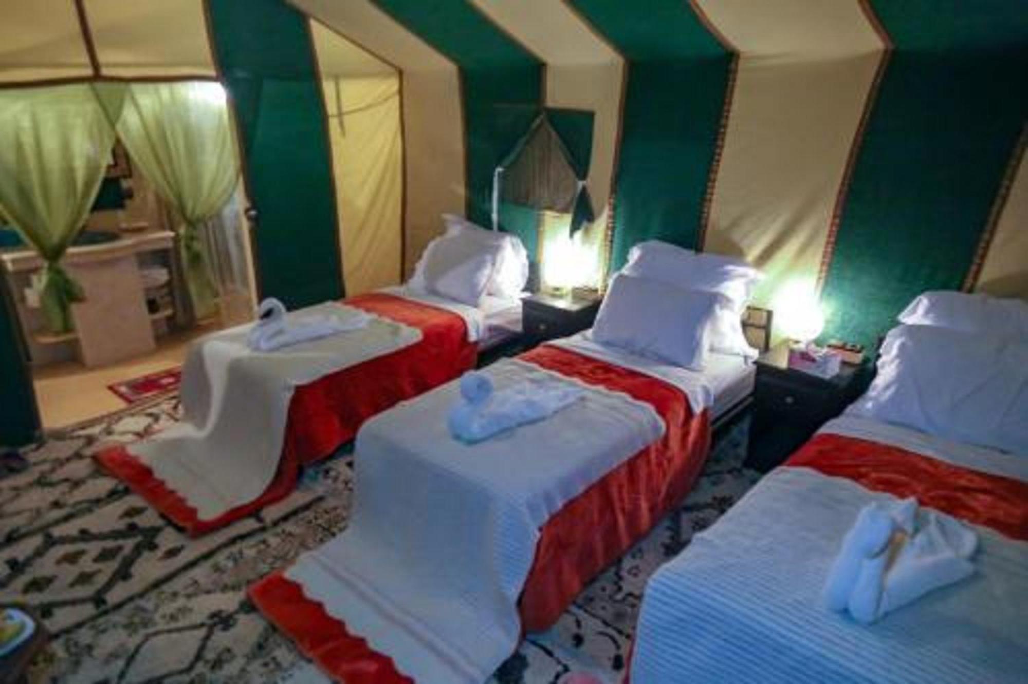 Camp Under Stars (Adults Only) Мерзуга Екстер'єр фото